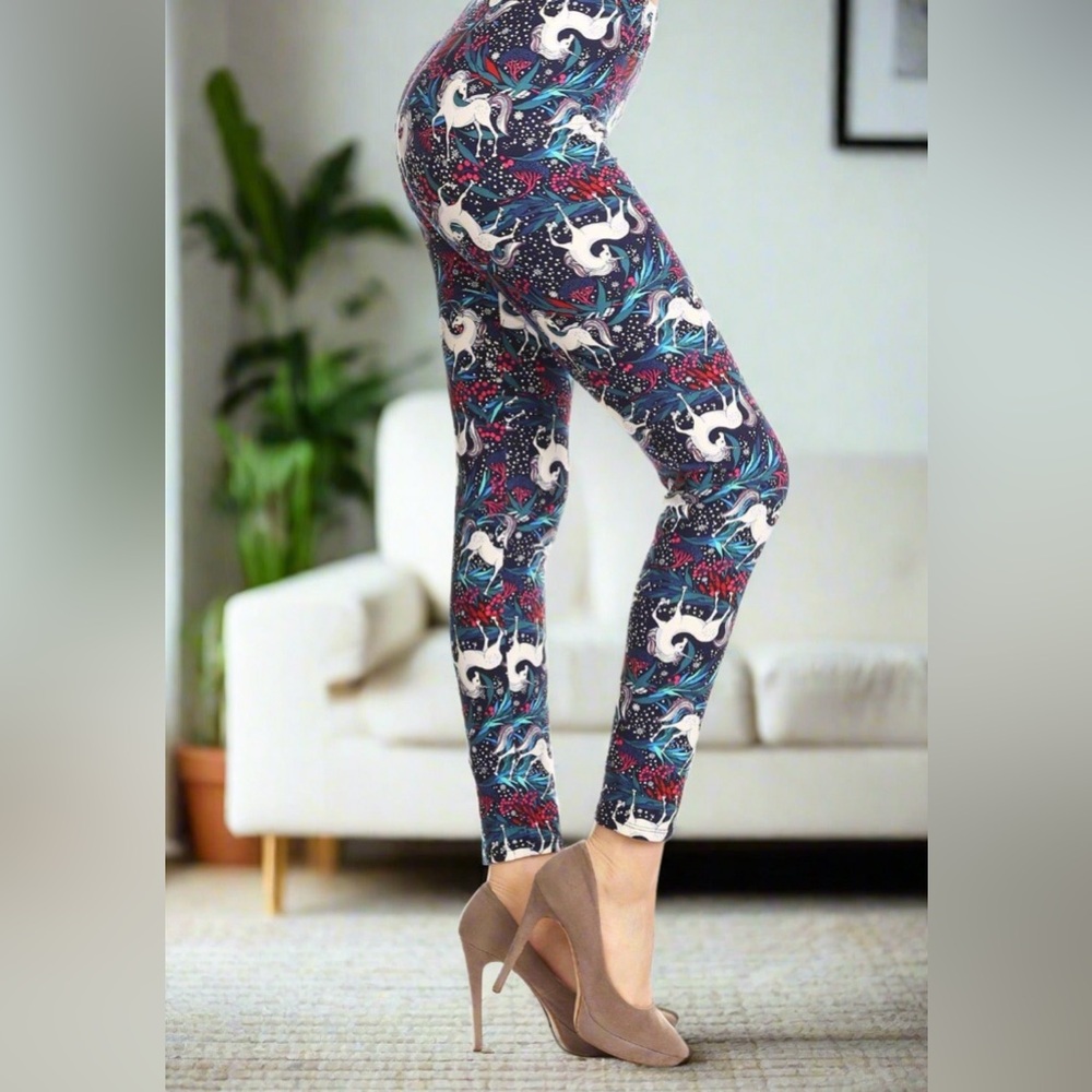 Womens Leggings, Unicorn Print, Buttery Soft Yoga Pants, Size OS or S/M/L - Picture 6 of 10